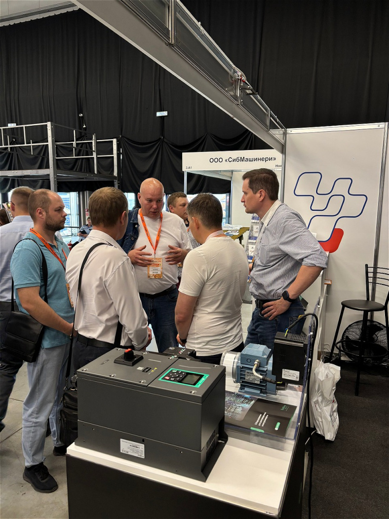 Клиенты на выставке